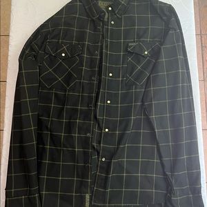 Mens 2XT Dixxon long sleeve button up shirt